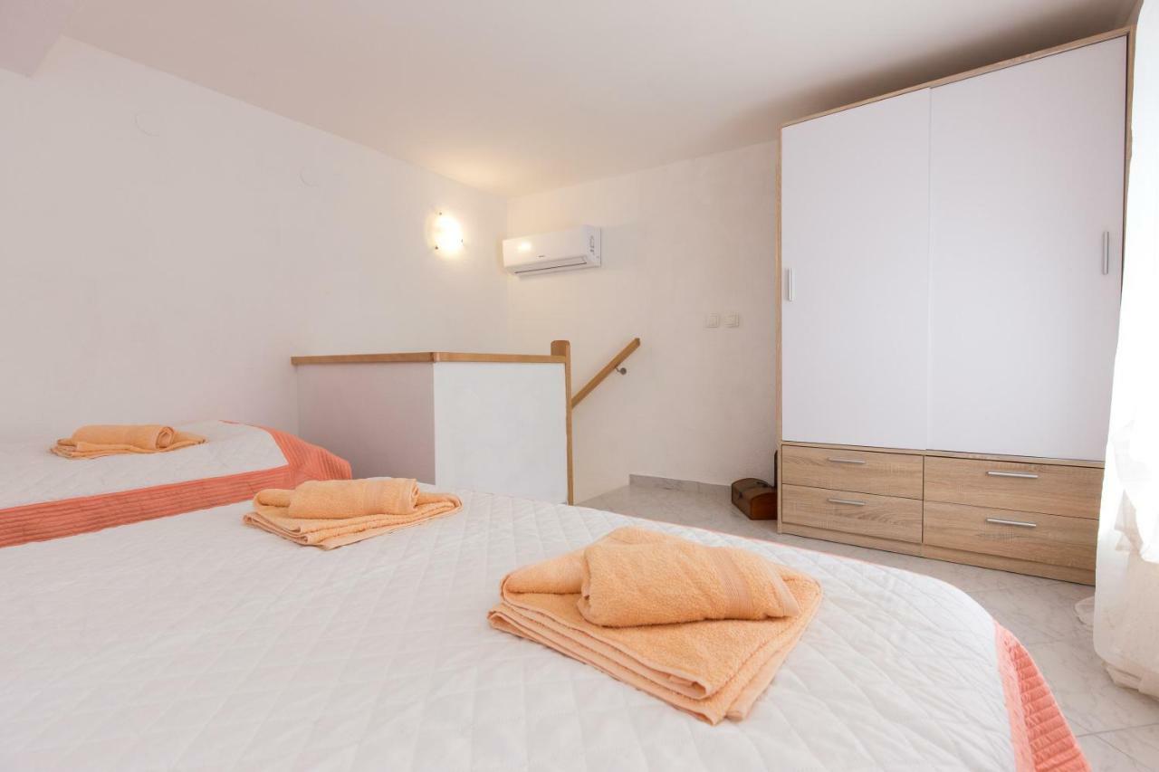Apartman Marija 218 Risika Eksteriør bilde